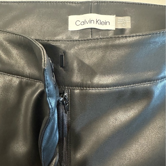 Calvin Klein Women's Black Faux Leather Button-Waist Straight Leg Pants NWOT - Picture 4 of 9